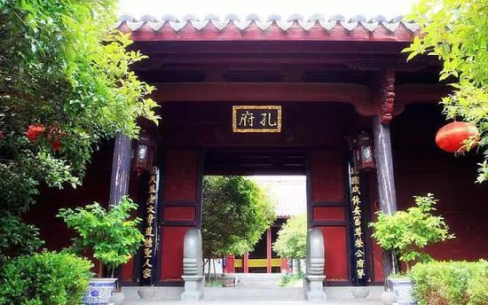 門(mén)票那么貴 沒(méi)法玩耍了！