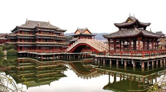 門(mén)票那么貴 沒(méi)法玩耍了！