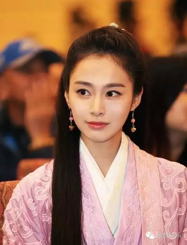 允兒招架不住古裝？韓國女星古裝LOOK一覽 誰贏了？