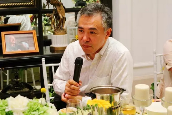 就藝術品投資收藏、人工智能、基因檢測等話題，劉東曉博士一一做了分析講解。