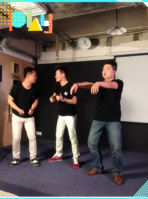 能看出這個(gè)場(chǎng)景主題是衛(wèi)生紙嗎？我讀書(shū)少，你別騙我……