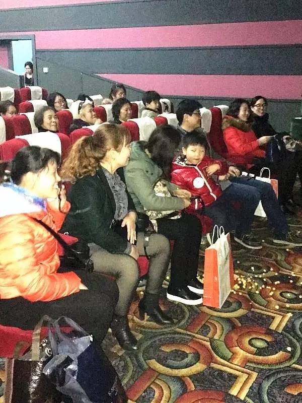 節(jié)日總是開心的，媽媽寶寶永遠(yuǎn)是諸女神心中最愛！