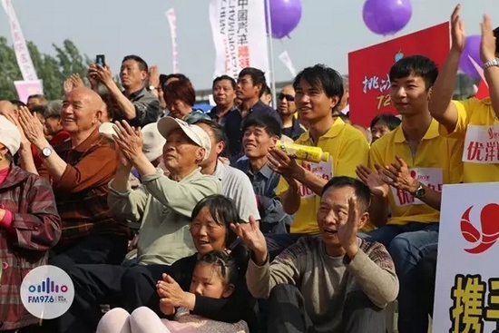 看你們的表情就知道，你們在想，再來一段！