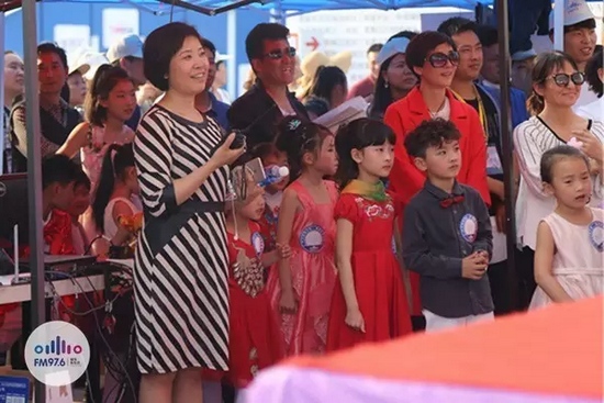 等等，這畫風轉(zhuǎn)變太快我不明白了，看見啥了突然這么高興？