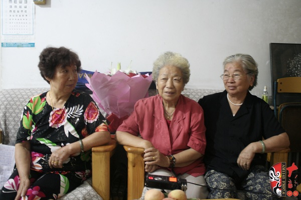 越調(diào)名老藝人雷桂花、劉巧蓮、劉玉蘭回首往事