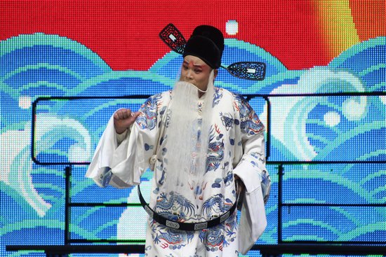 山東聊城豫劇團(tuán)演員張民演唱唐派經(jīng)典名劇《訪(fǎng)帥出征》選段