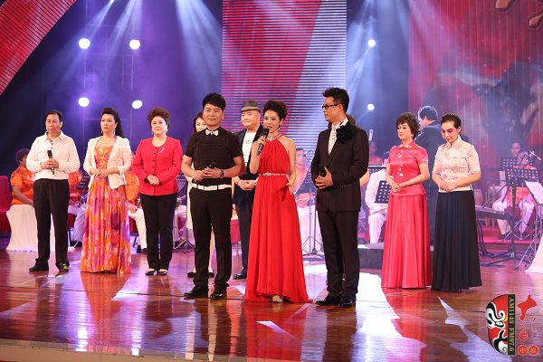 主持人：河南電臺(tái)戲曲廣播“當(dāng)家小生”月陽(yáng)、河南電視臺(tái)9頻道徐雪、原中央電視臺(tái)著名節(jié)目主持人白燕升