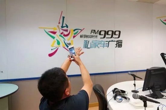 一言不合就撫摸鄭州，那怎么能少了我們私家車999？