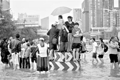 住建部：擬用10年改變各地“逢雨看?！睜顩r