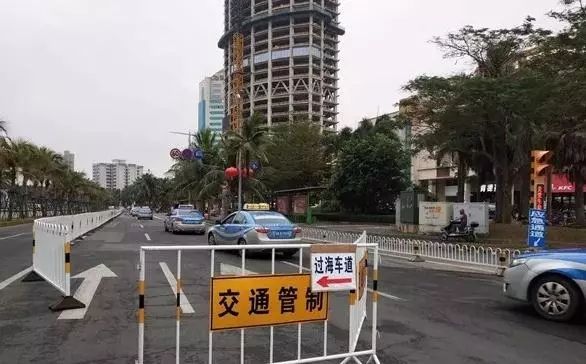 一家五口滯留?？?天 港口附近方便面都買不到
