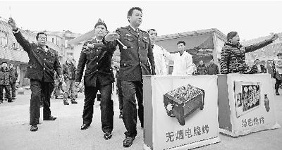 “小品執(zhí)法”。