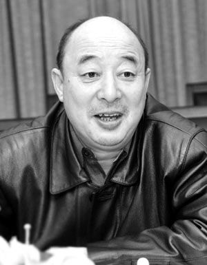 安小予。