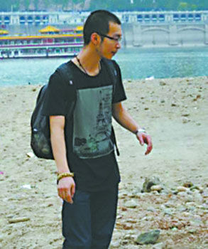 喜歡考古的小楊。受訪者供圖