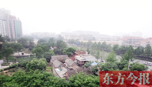 紫荊山路與書(shū)院街交叉口，書(shū)院街112號(hào)。