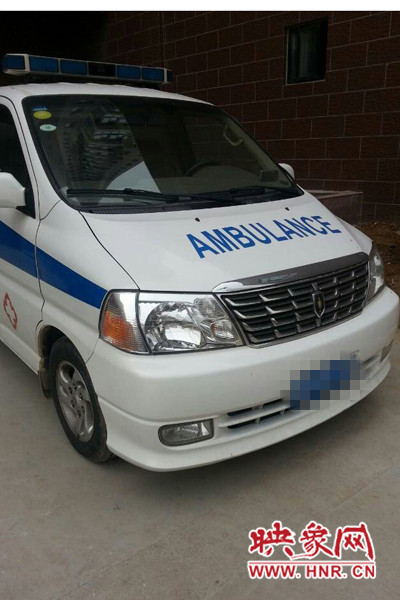未報衛(wèi)生部門審批和急救中心備案的“急救車”。