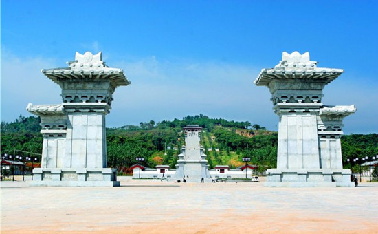 母親節(jié)，帶上爸媽去撒歡吧?。? uploadpic=