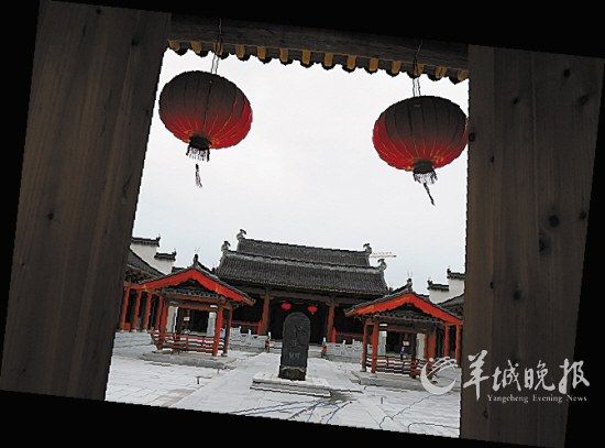 歙縣徽州府衙正堂，還原徽州古城舊貌的標志 李健 攝