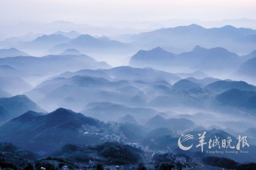 天臺山風光如畫。