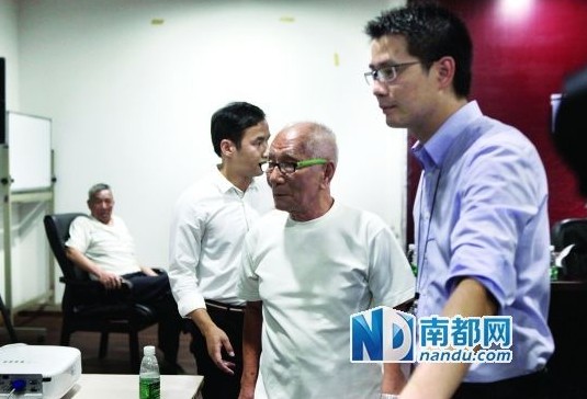 發(fā)布會現(xiàn)場，葉問兒子葉準(zhǔn)中途離場。