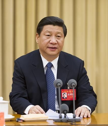 12月15日至16日，中央經(jīng)濟(jì)工作會議在北京舉行。中共中央總書記、中央軍委主席習(xí)近平發(fā)表重要講話。溫家寶、李克強(qiáng)、張德江、俞正聲、劉云山、王岐山、張高麗出席會議。新華社記者李學(xué)仁攝