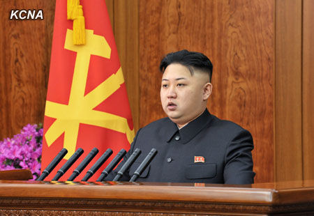 據(jù)朝中社報(bào)道，朝鮮最高領(lǐng)導(dǎo)人金正恩1日發(fā)表2013年新年賀詞。