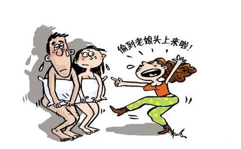 官員當(dāng)二奶面嫖娼二奶拍艷照舉報！這劇情太離譜趕上電視劇