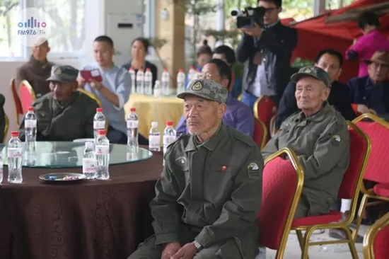 臺上展風采，臺下笑開懷