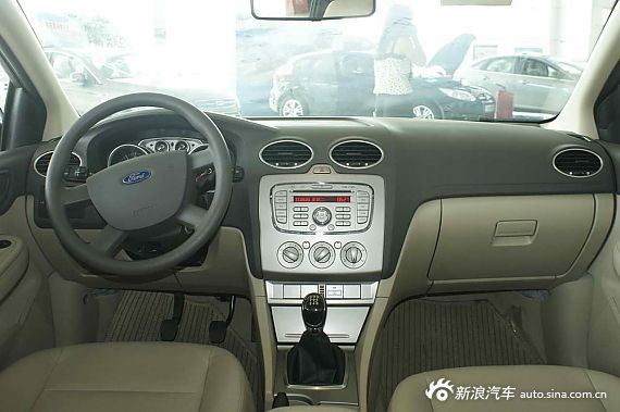 ?？怂箖蓭?jīng)典1.8MT 時(shí)尚型