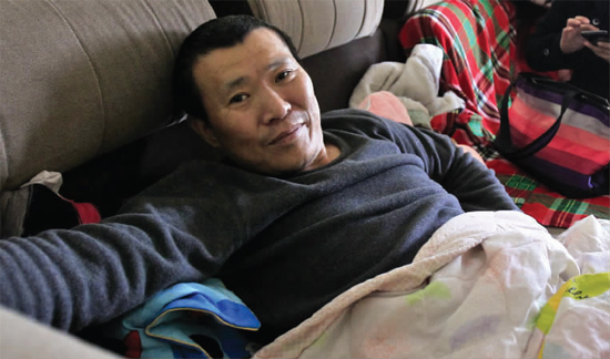 11月11日，李剛病情再次惡化，在眾多朋友的鼓勵(lì)下，他將再赴西安進(jìn)行手術(shù)治療