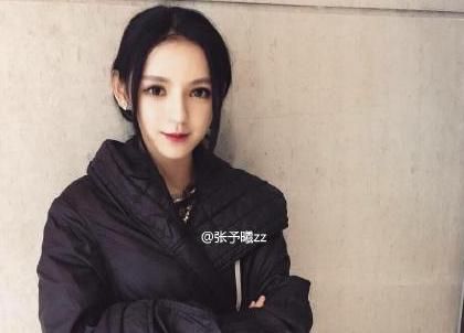 國(guó)民老公王思聰?shù)木p聞女友張予曦，93年