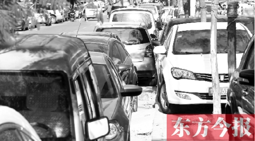 鄭州停車位緊張，給愛車找個車位每天都在考驗著車主的智慧