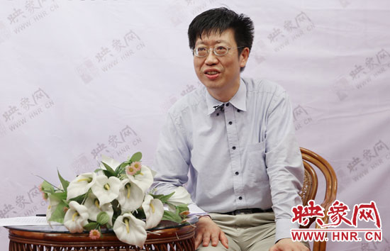 復(fù)旦大學河南招生組組長趙一鳴做客映象網(wǎng)《名校面對面》系列訪談