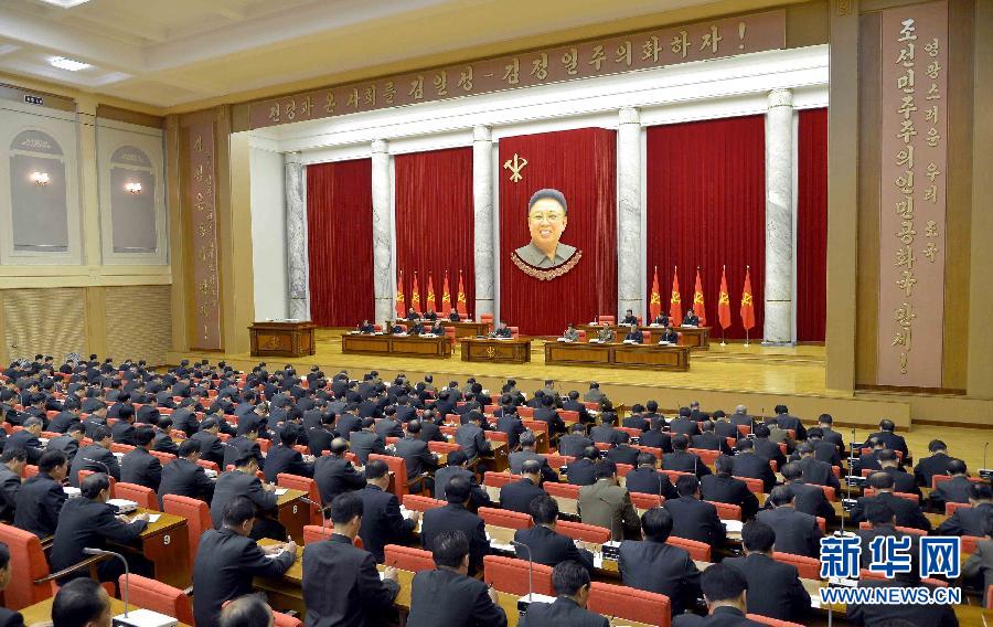 據(jù)朝中社12月9日提供的照片顯示，12月8日，朝鮮勞動黨中央政治局?jǐn)U大會議在平壤舉行。