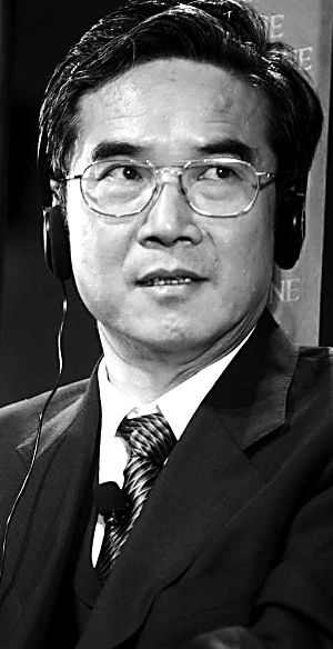 　中國(guó)石油化工集團(tuán)公司原總經(jīng)理、中國(guó)石油化工股份有限公司原董事長(zhǎng)陳同海