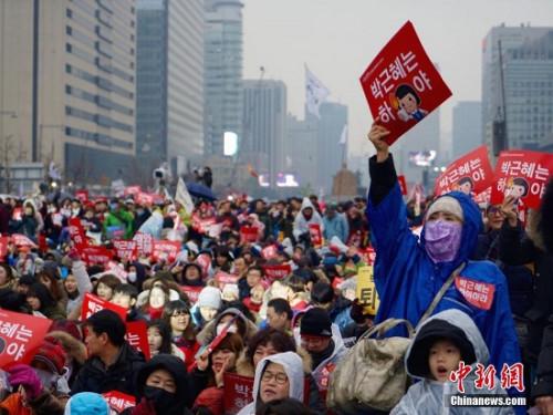 11月26日，韓國爆發(fā)“親信干政”事件后第五輪大規(guī)模集會。