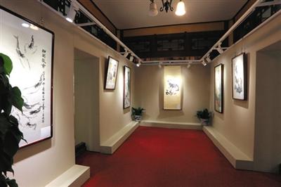 去年6月，益壽堂舉辦了“紀念頤和園對公眾開放一百周年書畫展”。