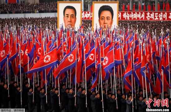 4月20日，包括軍人、公務員與平壤市民在內的朝鮮各界民眾在金日成廣場集會，譴責并發(fā)誓要“消滅”韓國李