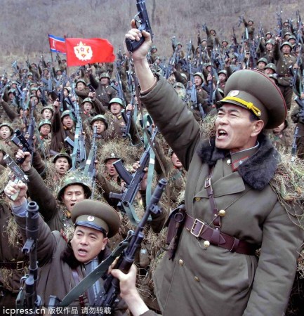 　朝鮮人民軍士兵戰(zhàn)意高昂。