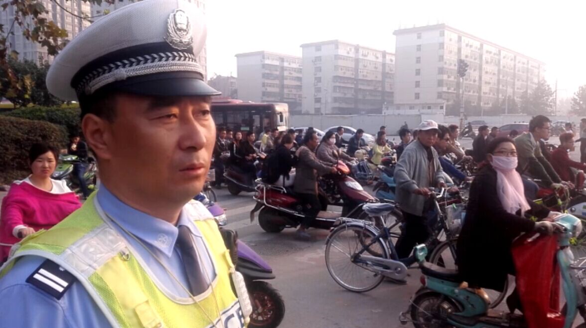 上班表情：1逗2羞3怕 你是哪個(gè)？