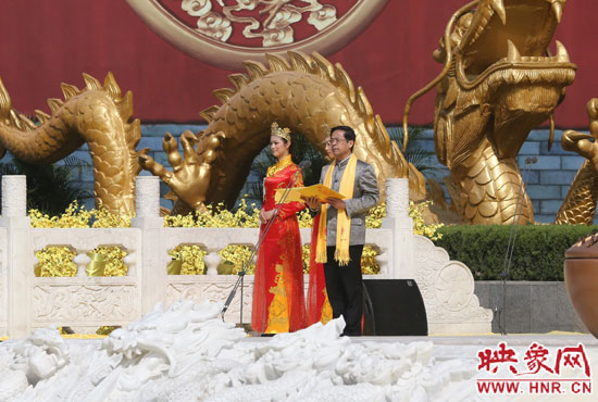 省委副書記、省政協(xié)主席葉冬松致歡迎詞。映象網(wǎng)記者 邵恰 攝