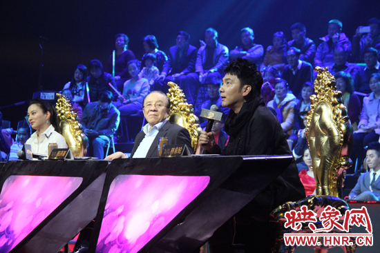李玲玉、楊洪基、林依輪三位明星評(píng)委